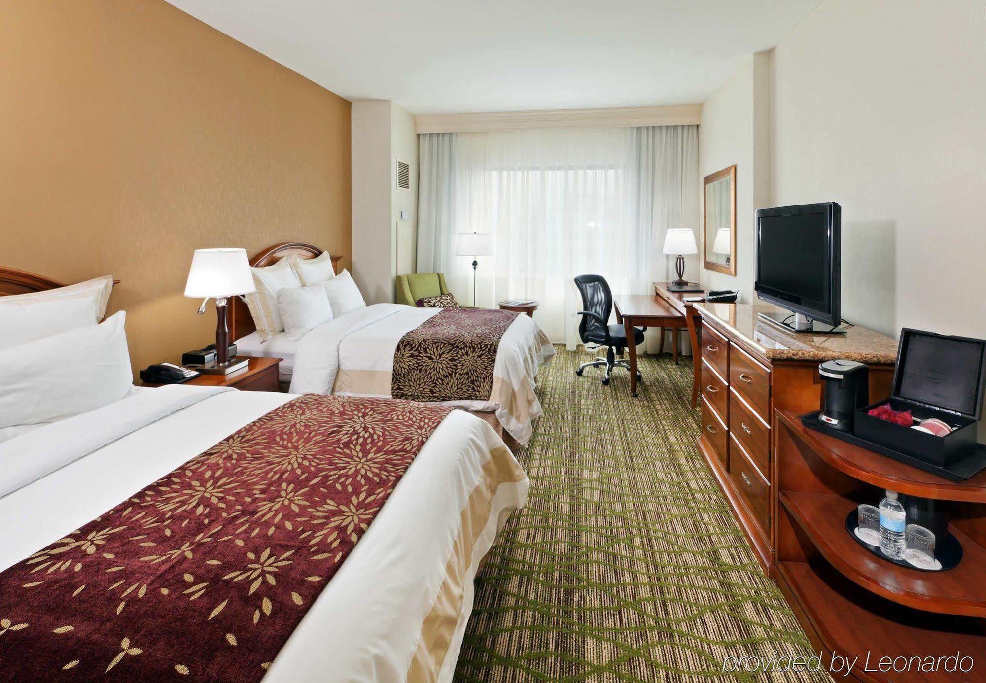 Denver Marriott South At Park Meadows 4*